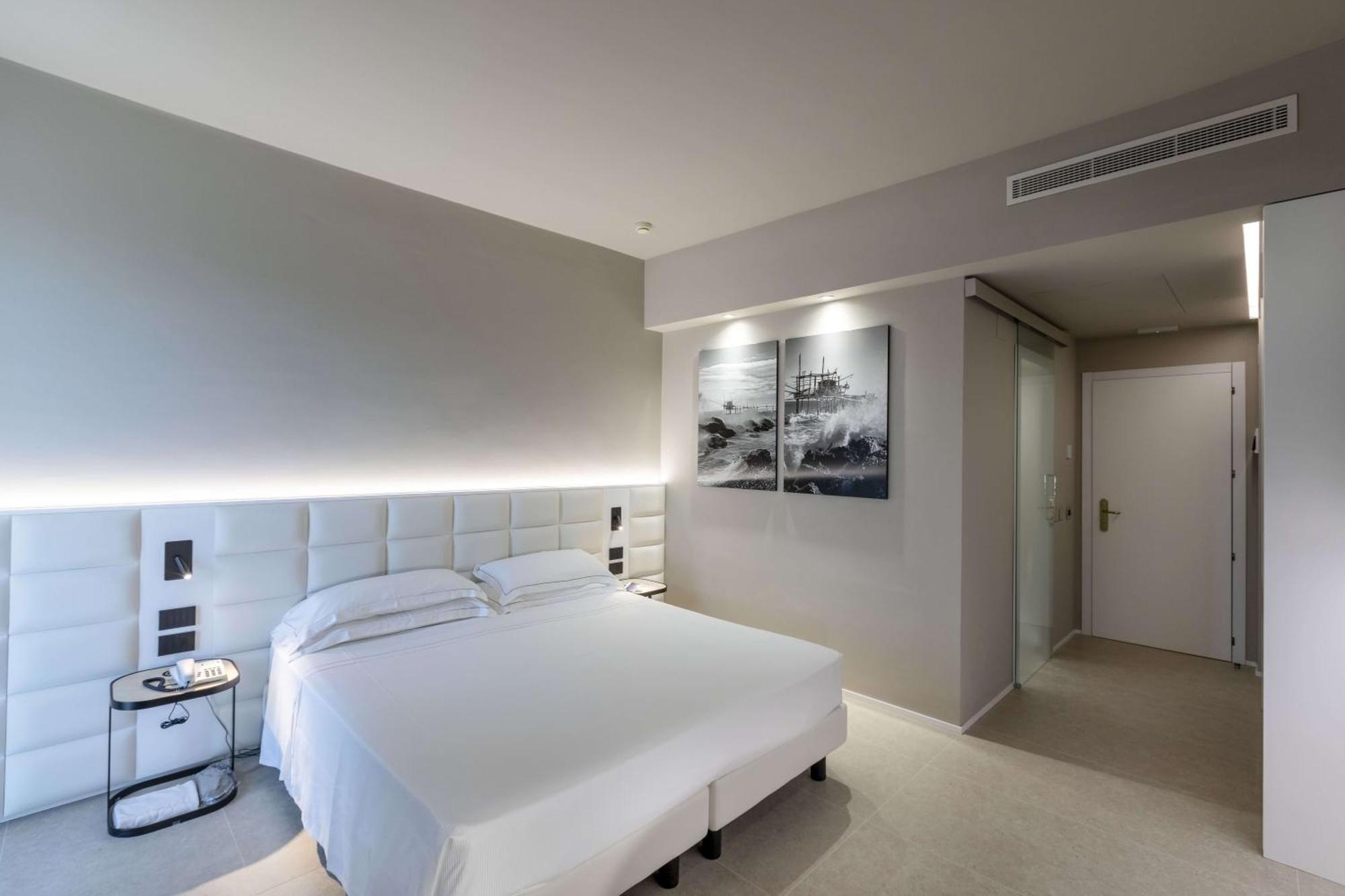 Hotel Cristallo Giulianova Exteriér fotografie